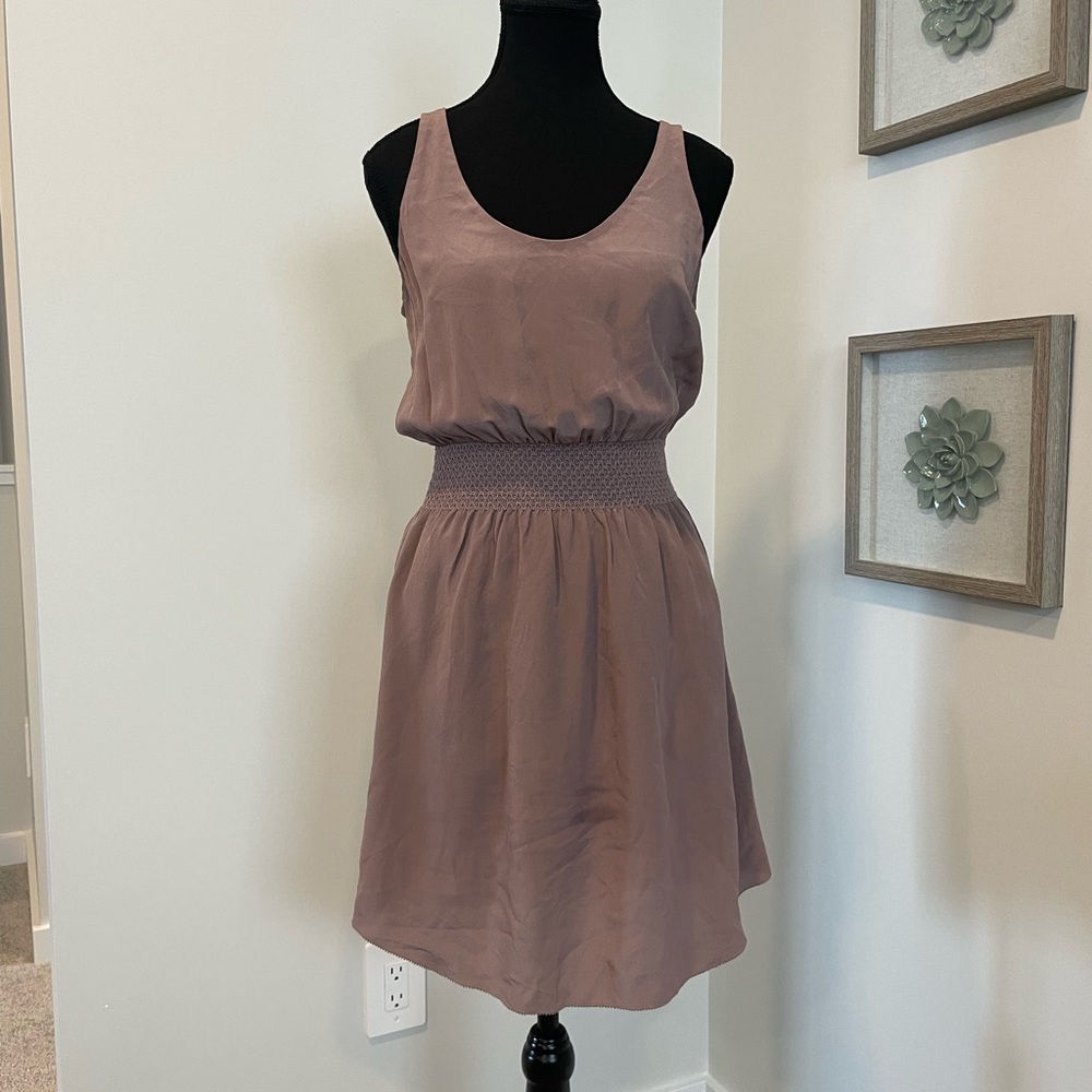Aritzia Babaton 💯 Silk Mauve Mini Dress With Smocked Waist